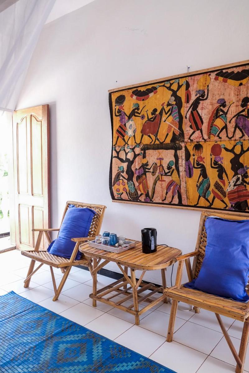 Bed and Breakfast Keur Dofie Toubab Dialao Exterior foto