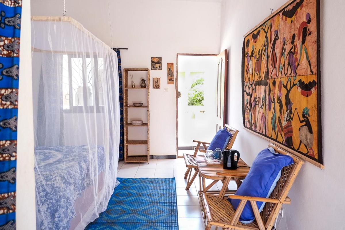 Bed and Breakfast Keur Dofie Toubab Dialao Exterior foto