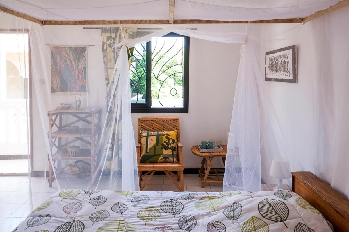 Bed and Breakfast Keur Dofie Toubab Dialao Exterior foto