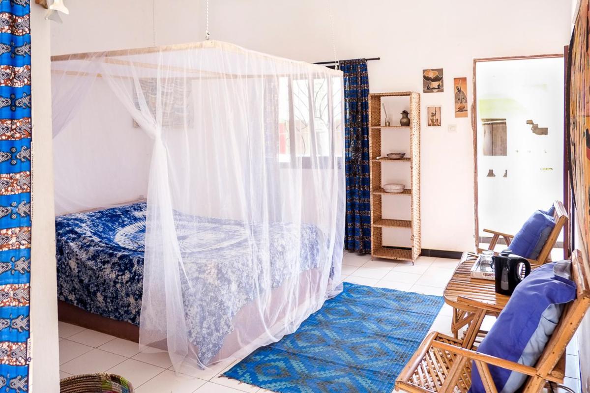 Bed and Breakfast Keur Dofie Toubab Dialao Exterior foto