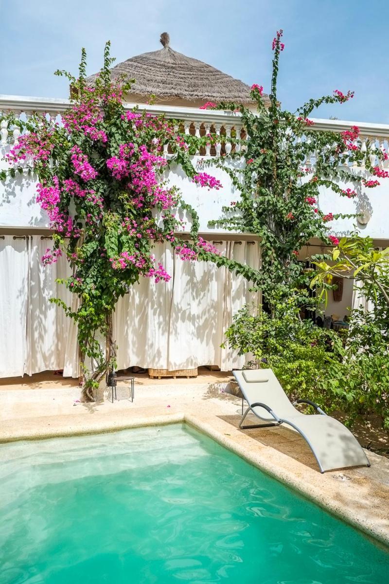 Bed and Breakfast Keur Dofie Toubab Dialao Exterior foto